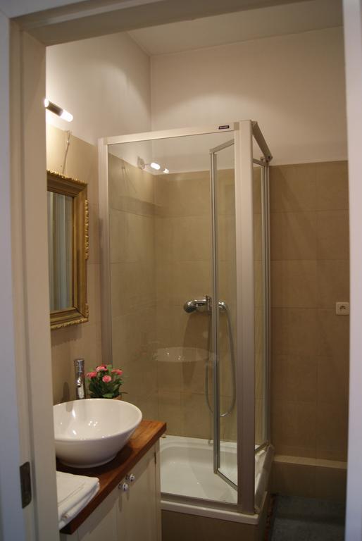 Apartment Castle Square z widokiem na Plac Zamkowy i Zamek Królewski Varsovia Habitación foto